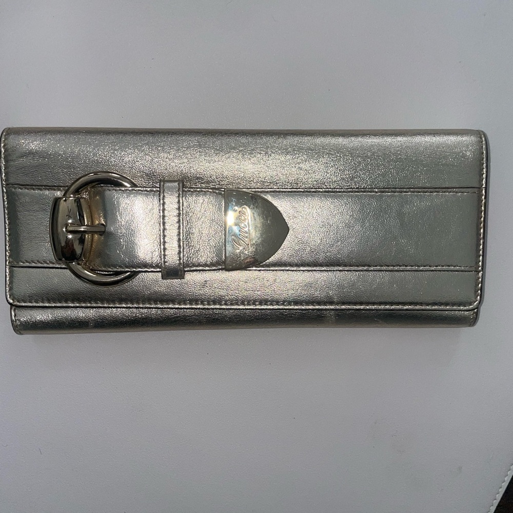 Authentic Gucci Metallic Silver gold Buckle Clutch long Wallet - Picture 12 of 12